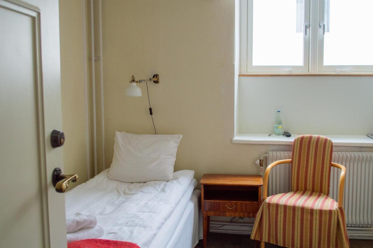 Hotell Bla Blom Gustavsberg Esterno foto